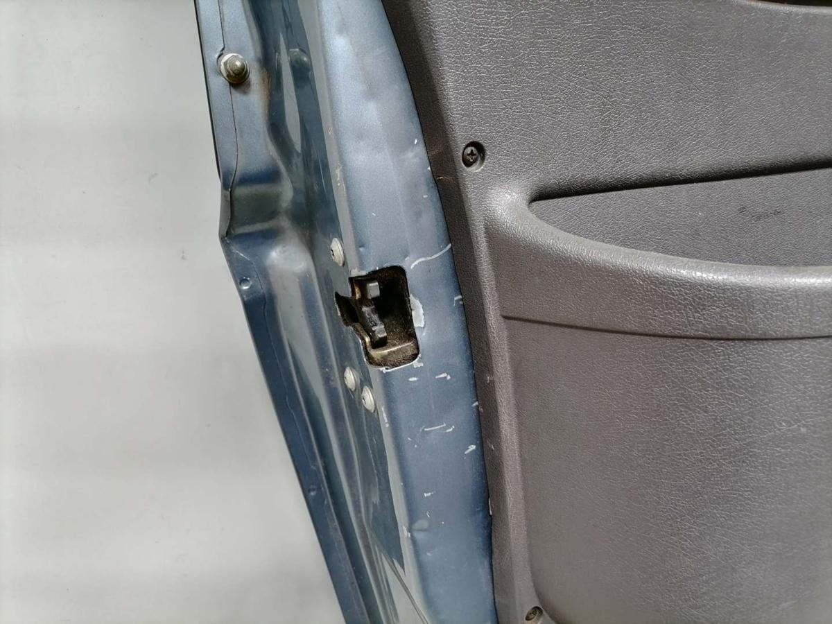 Ford Transit 5 original T&uuml;r vorn links Stahlgraumetallic Bj.2001